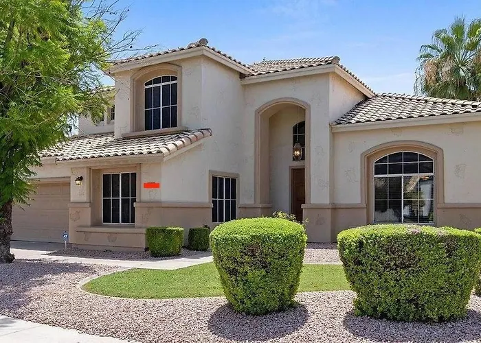 Brand New 6 Bdrm, 3 Bath Heated Pool Sleeps 16 *