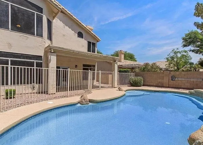 Brand New 6 Bdrm, 3 Bath Heated Pool Sleeps 16 Chandler
