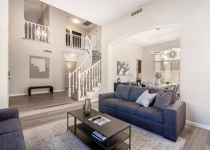 Ferienhaus Brand New 6 Bdrm, 3 Bath Heated Pool Sleeps 16