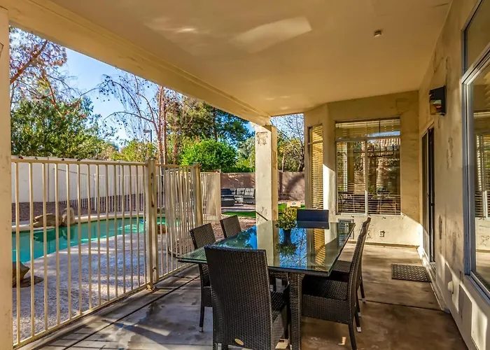 Brand New 6 Bdrm, 3 Bath Heated Pool Sleeps 16 * Chandler