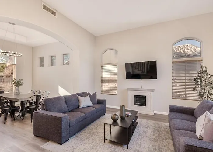 Ferienhaus Brand New 6 Bdrm, 3 Bath Heated Pool Sleeps 16 *